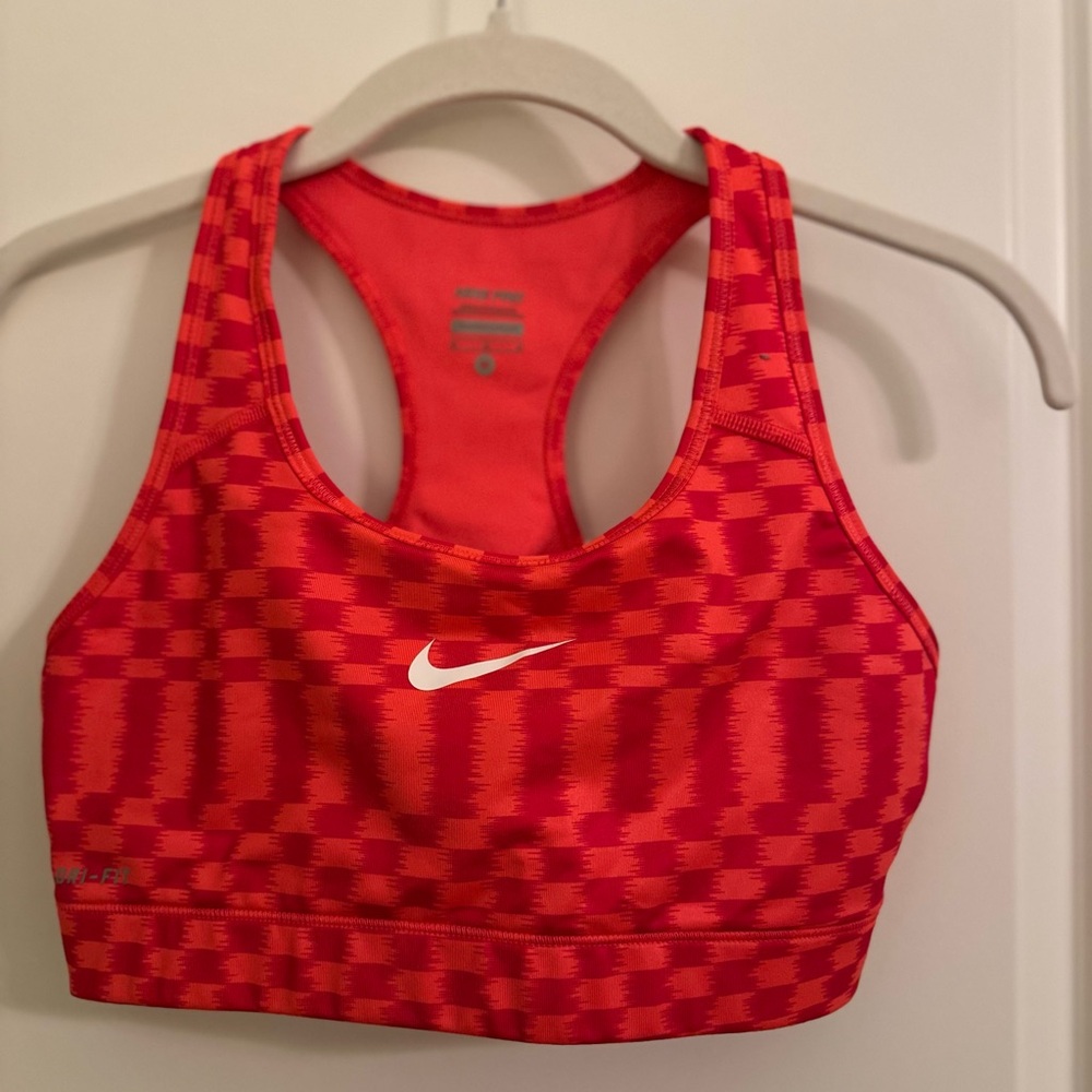 Nike Women's Checkered Red Sports Bra
